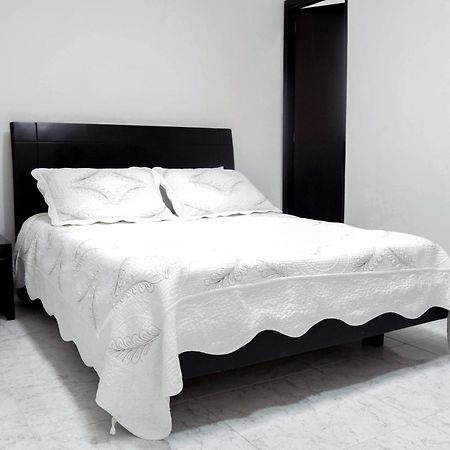 מניזאלס Hotel Madeira מראה חיצוני תמונה